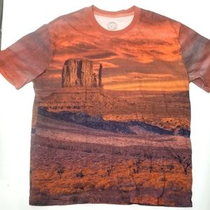 Urban Outfitters tee Xs/s